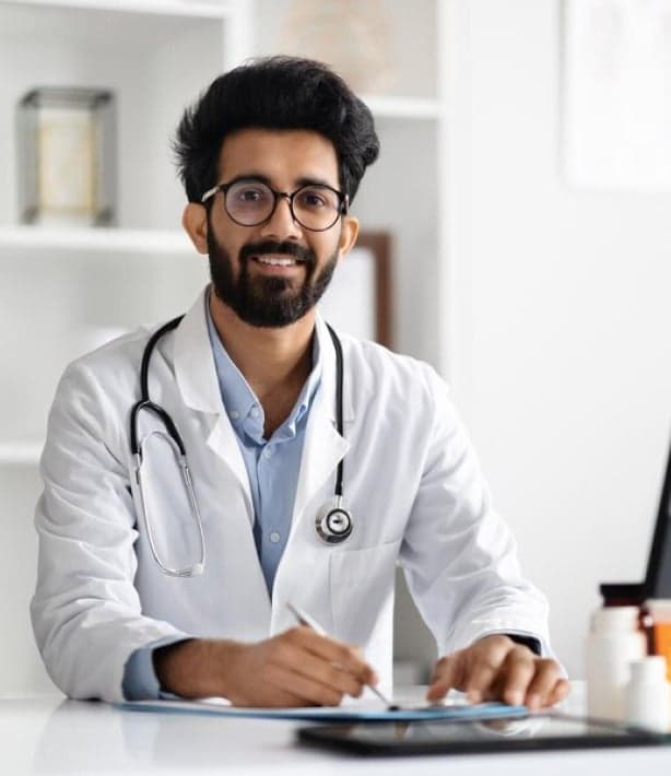 Dr. Dr. Json Smith, Doctor