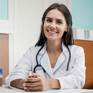 Dr. Dr. Olivia Taylor, Doctor